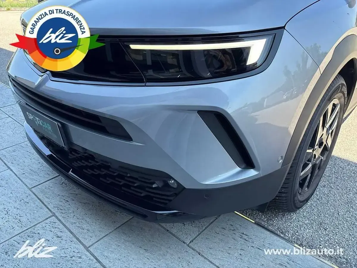 Usata Opel Mokka Elegance 110 CV (80 kW) 2023 Grigio SUV