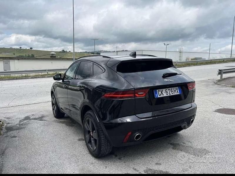 Usata Jaguar E-Pace R-Dynamic 179 CV (131 kW) 2018 SUV
