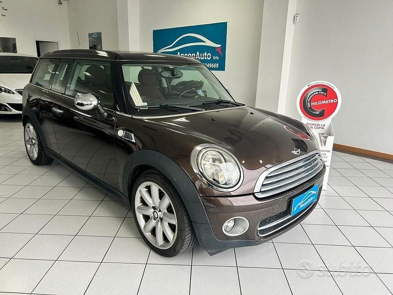 Marrone Usata 2010 Mini Cooper D Clubman Station wagon | 5250 € (Buon prezzo) - Immagine 1/4
