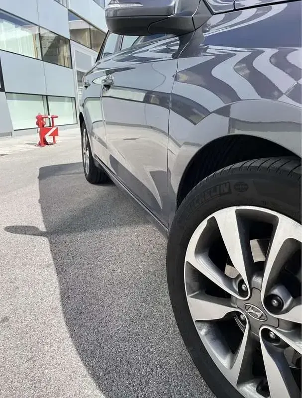 Usata Hyundai i20 Comfort 90 CV (66 kW) 2015 Utilitaria