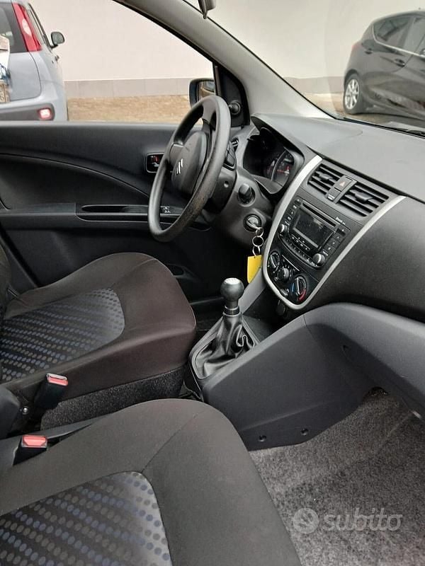 Usata Suzuki Celerio 57 CV (41 kW) 2016 Blu Utilitaria