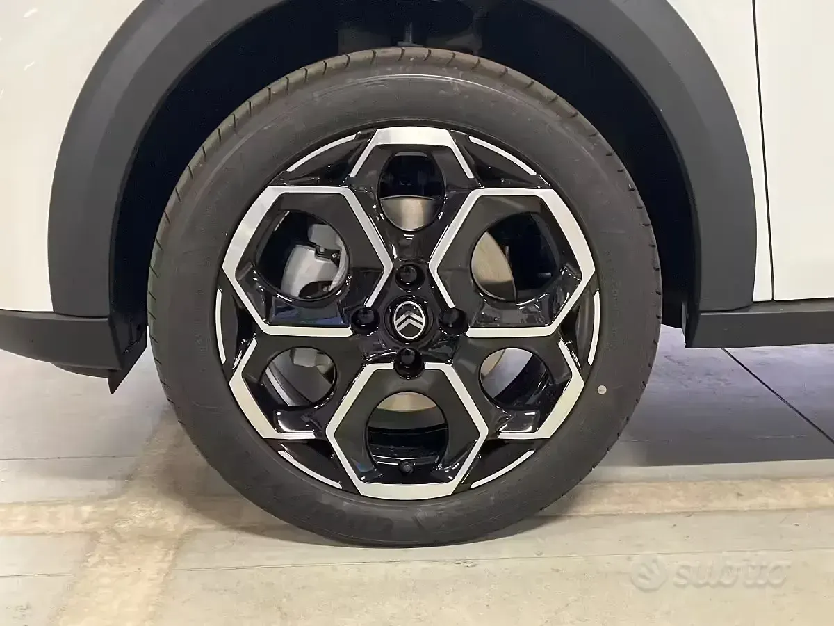 Nuova Citroën C3 PureTech 101 CV (74 kW) 2025 Nero SUV
