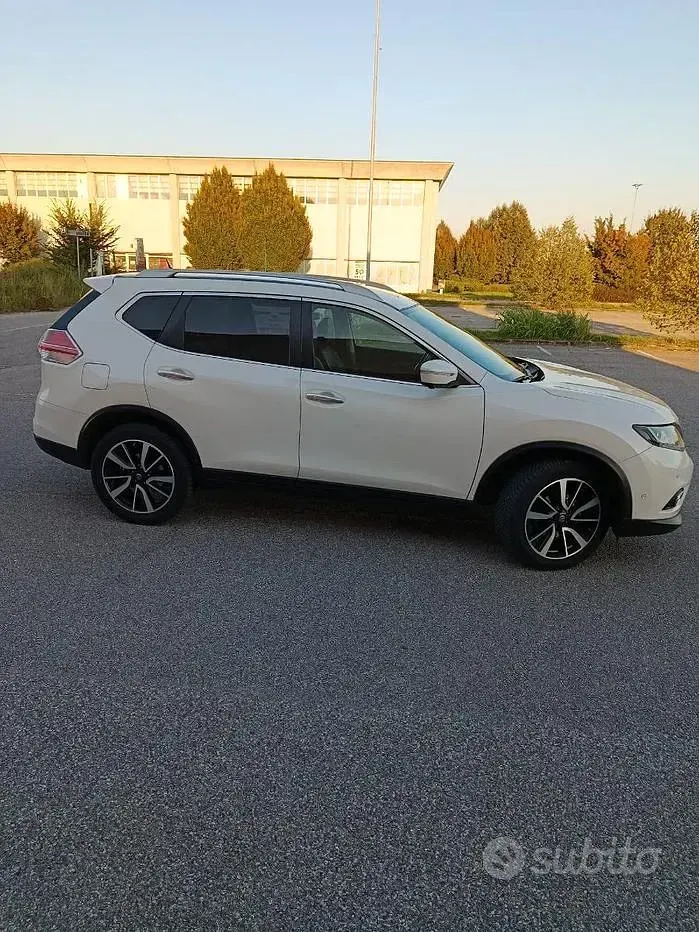 Usata Nissan X-Trail 131 CV (96 kW) 2014 Bianco SUV