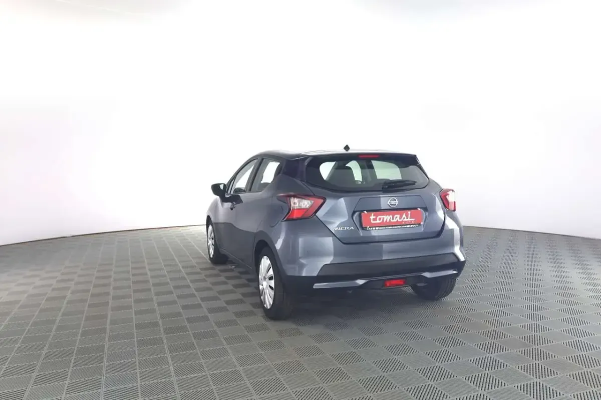 Usata Nissan Micra Acenta 90 CV (66 kW) 2019 Gunmetal grey Utilitaria