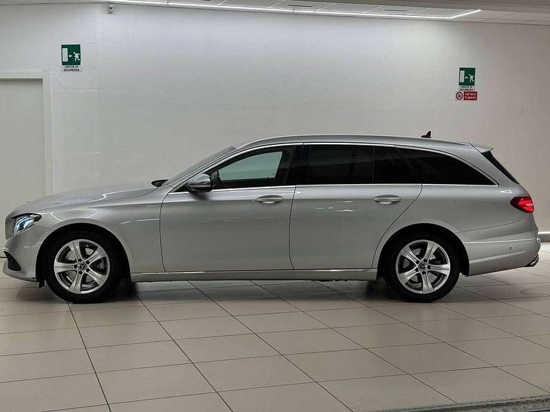 Usata Mercedes E200 Business 150 CV (110 kW) 2017 Argento Station wagon