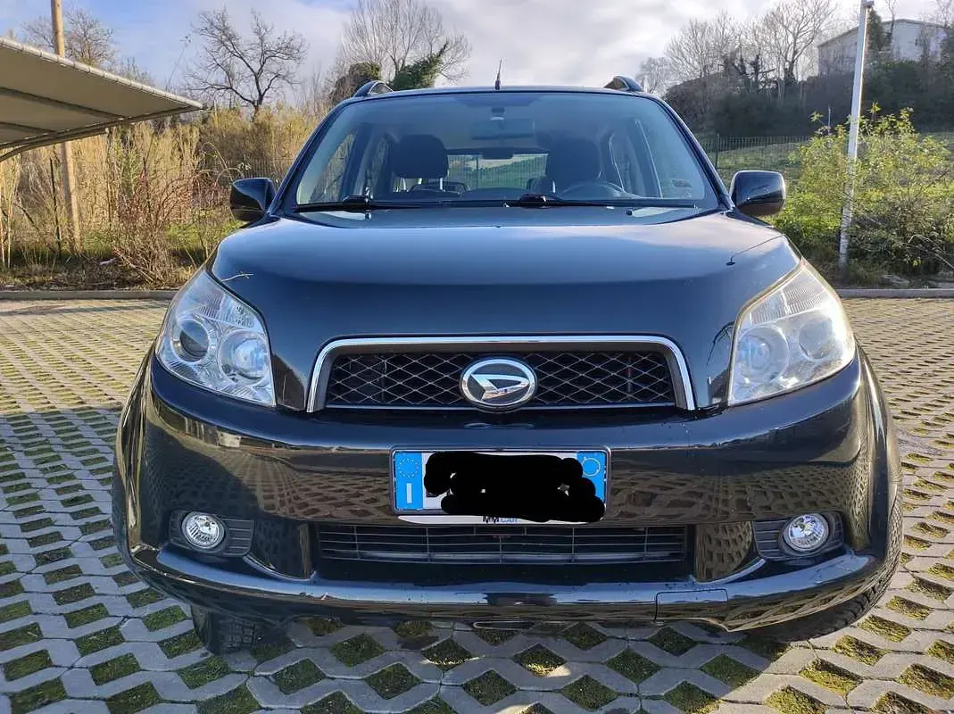 Usata Daihatsu Terios 105 CV (77 kW) 2007 Nero SUV