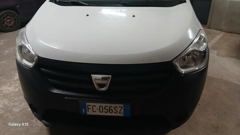 Usata Dacia Dokker 75 CV (55 kW) 2016 Bianco Monovolume