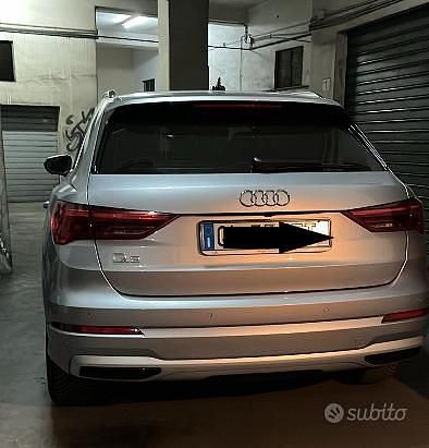 Usata Audi Q3 Ambiente 150 CV (110 kW) 2022 Grigio SUV