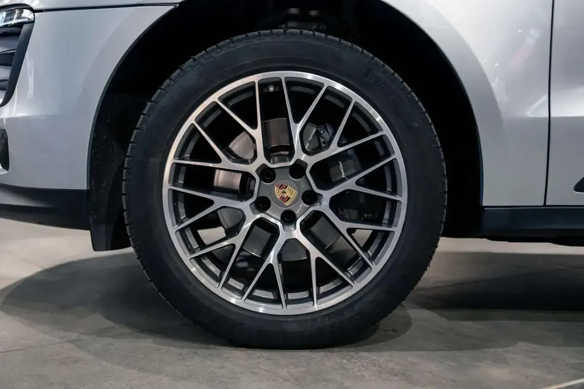 Usata Porsche Macan 252 CV (185 kW) 2018 Argento SUV