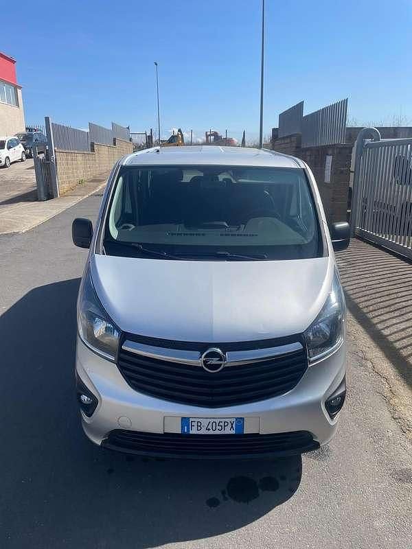 Usata Opel Vivaro S 120 CV (88 kW) 2016 Argento Monovolume