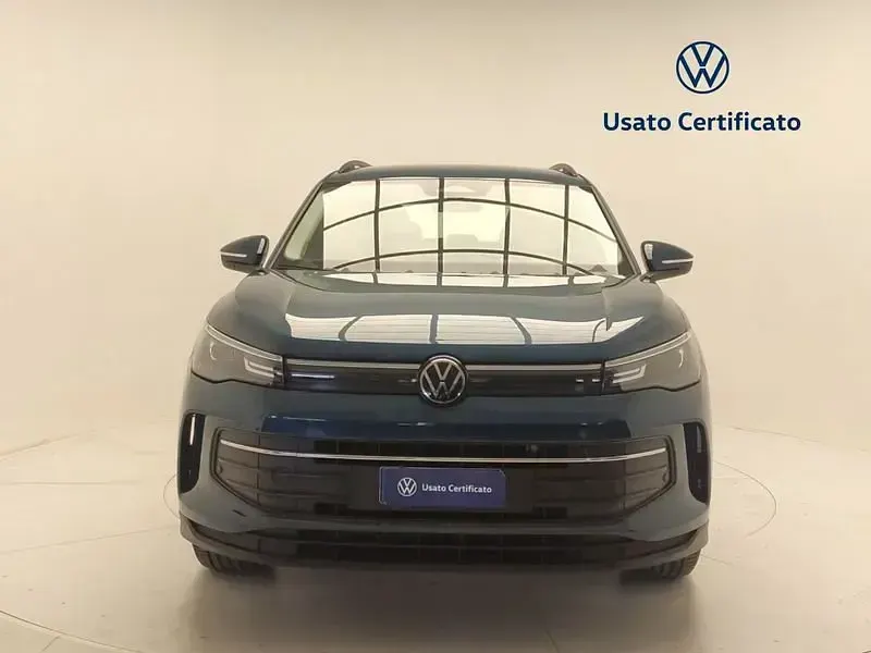 Usata VW Tiguan Life 204 CV (150 kW) 2024 Blu/azzurro SUV