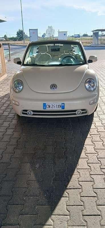 Usata VW New Beetle Cabriolet 101 CV (74 kW) 2004 Cabrio