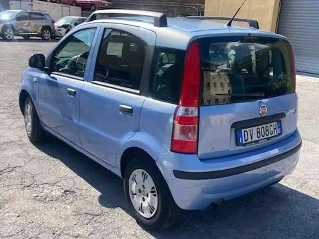 Begagnad Fiat Panda Dynamic 69 HK (50 kW) 2009 Blå Halvkombi