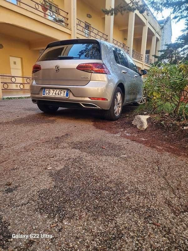 Usata VW Golf VIII Executive 131 CV (96 kW) 2020 Berlina