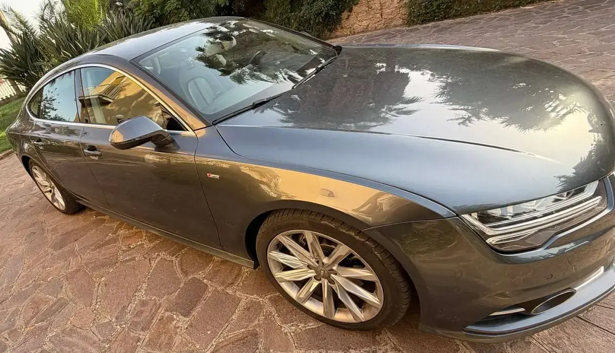 Usata Audi A7 Sportback Business Plus 272 CV (200 kW) 2016 Grigio Utilitaria