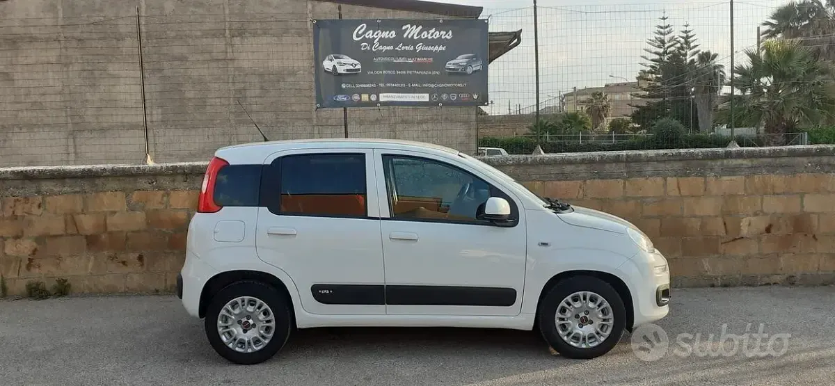 Usata Fiat Panda Lounge 80 CV (58 kW) 2018 Bianco Utilitaria