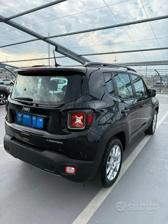 Usata Jeep Renegade Limited 130 CV (95 kW) 2021 Nero SUV