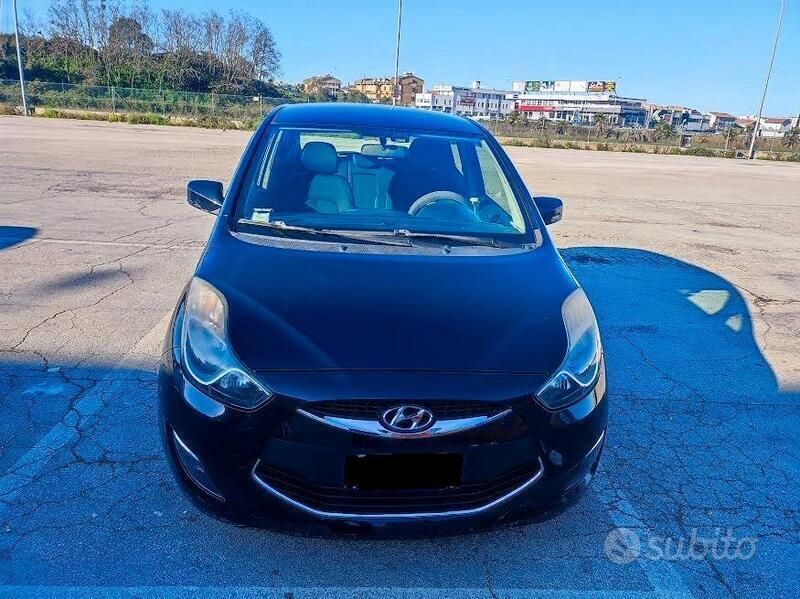 Usata Hyundai ix20 90 CV (66 kW) 2011 Nero Utilitaria