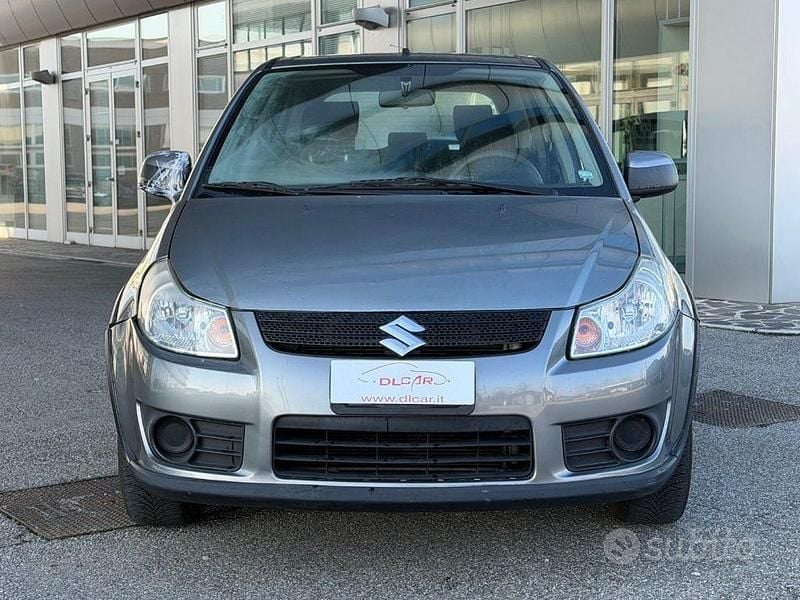 Usata Suzuki SX4 99 CV (72 kW) 2009 Grigio SUV