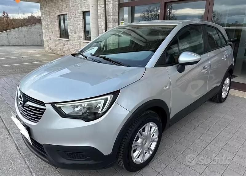 Usata Opel Crossland 83 CV (61 kW) 2021 Grigio SUV