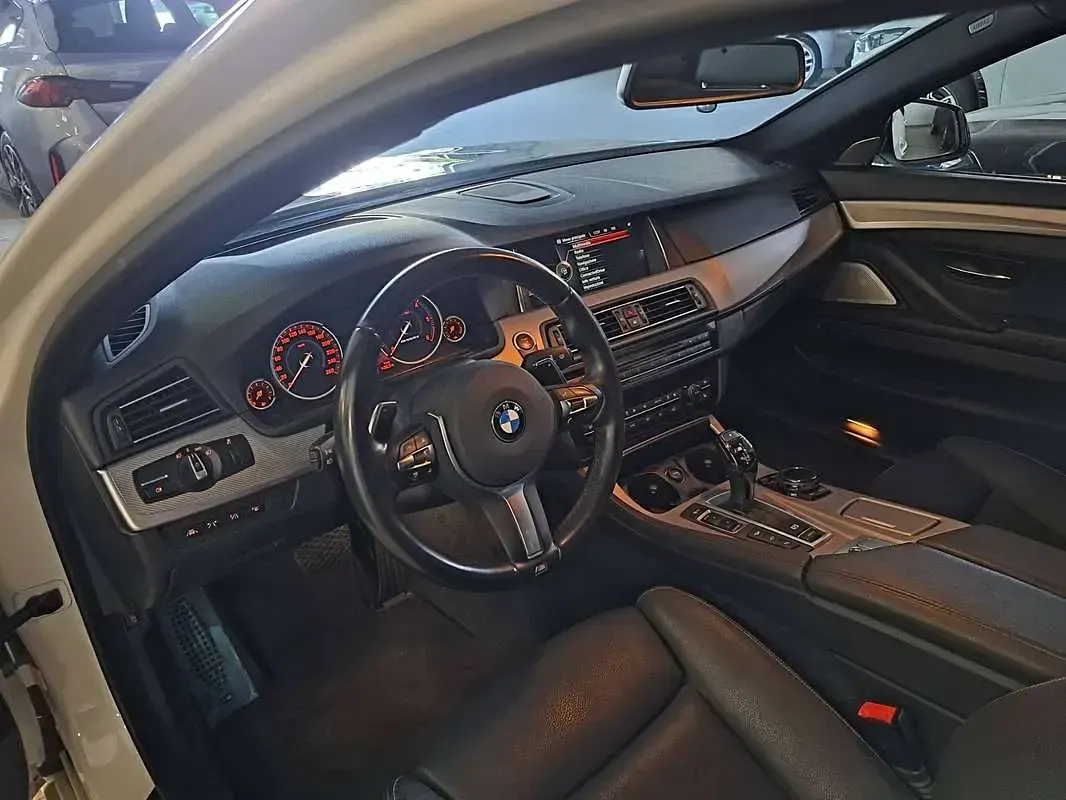 Usata BMW M550 381 CV (280 kW) 2016 Bianco Station wagon