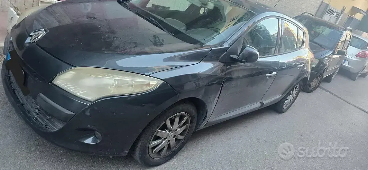 Usata Renault Mégane 110 CV (80 kW) 2009 Berlina