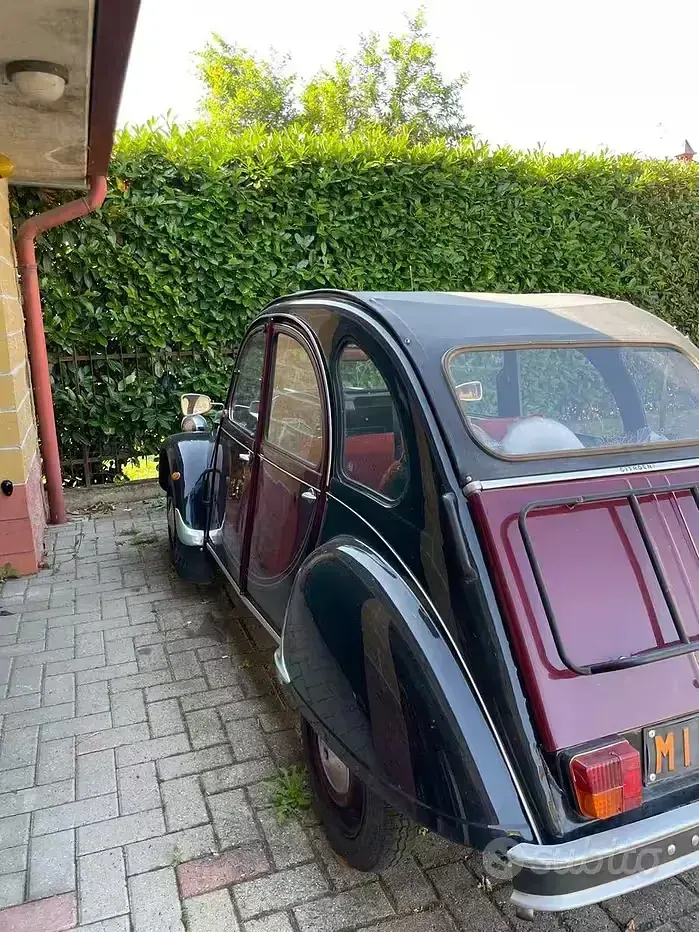 Usata Citroën 2CV Charleston 29 CV (21 kW) 1982 Berlina