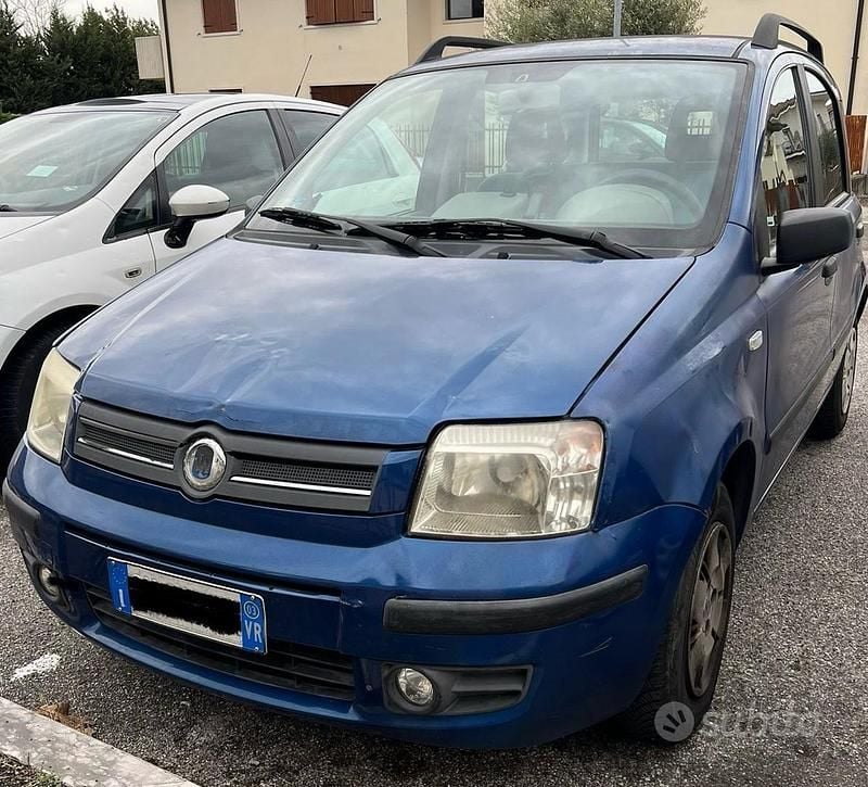 Usata Fiat Panda Dynamic 2003 Blu Utilitaria