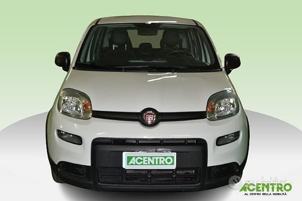 Begagnad Fiat Panda 70 HK (51 kW) 2023 Vit SUV