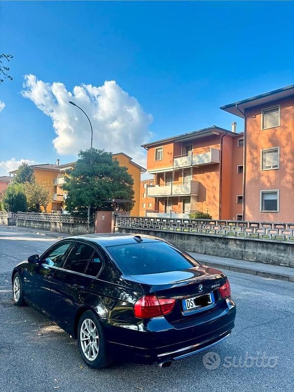 Usata BMW 320 177 CV (130 kW) 2008 Nero Berlina