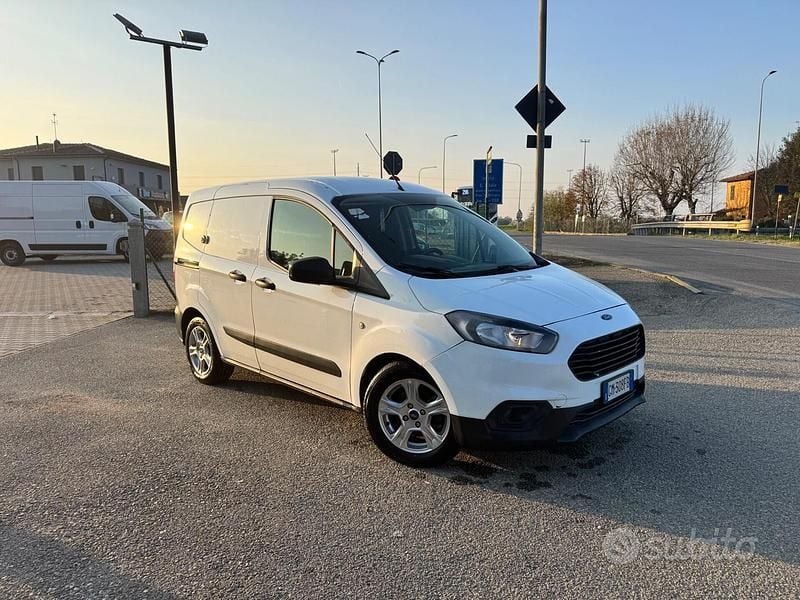 Usata Ford Transit Trend 75 CV (55 kW) 2022 Bianco Furgone