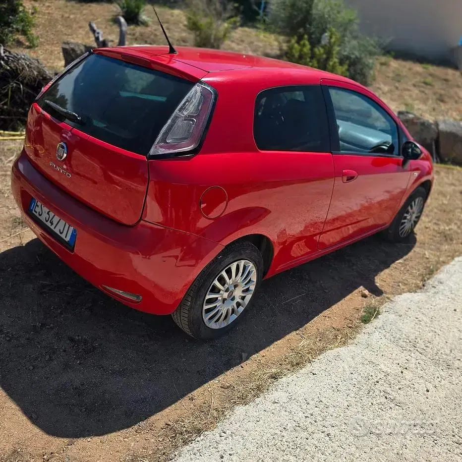 Usata Fiat Punto Evo 75 CV (55 kW) 2013 Utilitaria