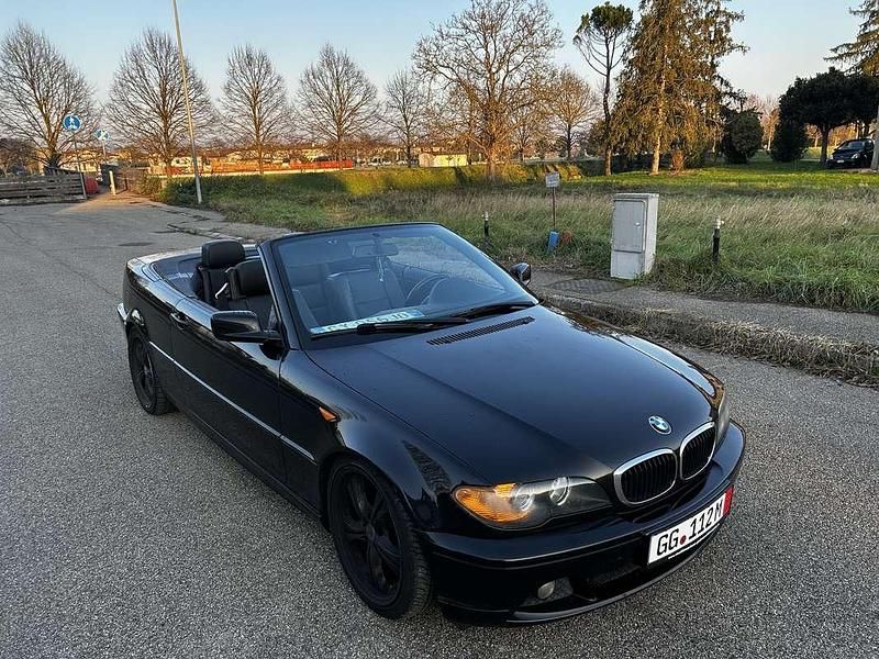 Usata BMW 318 Cabriolet M Sport 143 CV (105 kW) 2004 Nero Cabrio