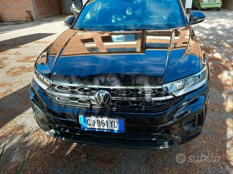 Nero Usata 2022 VW T-Roc R-line SUV | 18.500 € (Ottimo prezzo) - Immagine 1/4