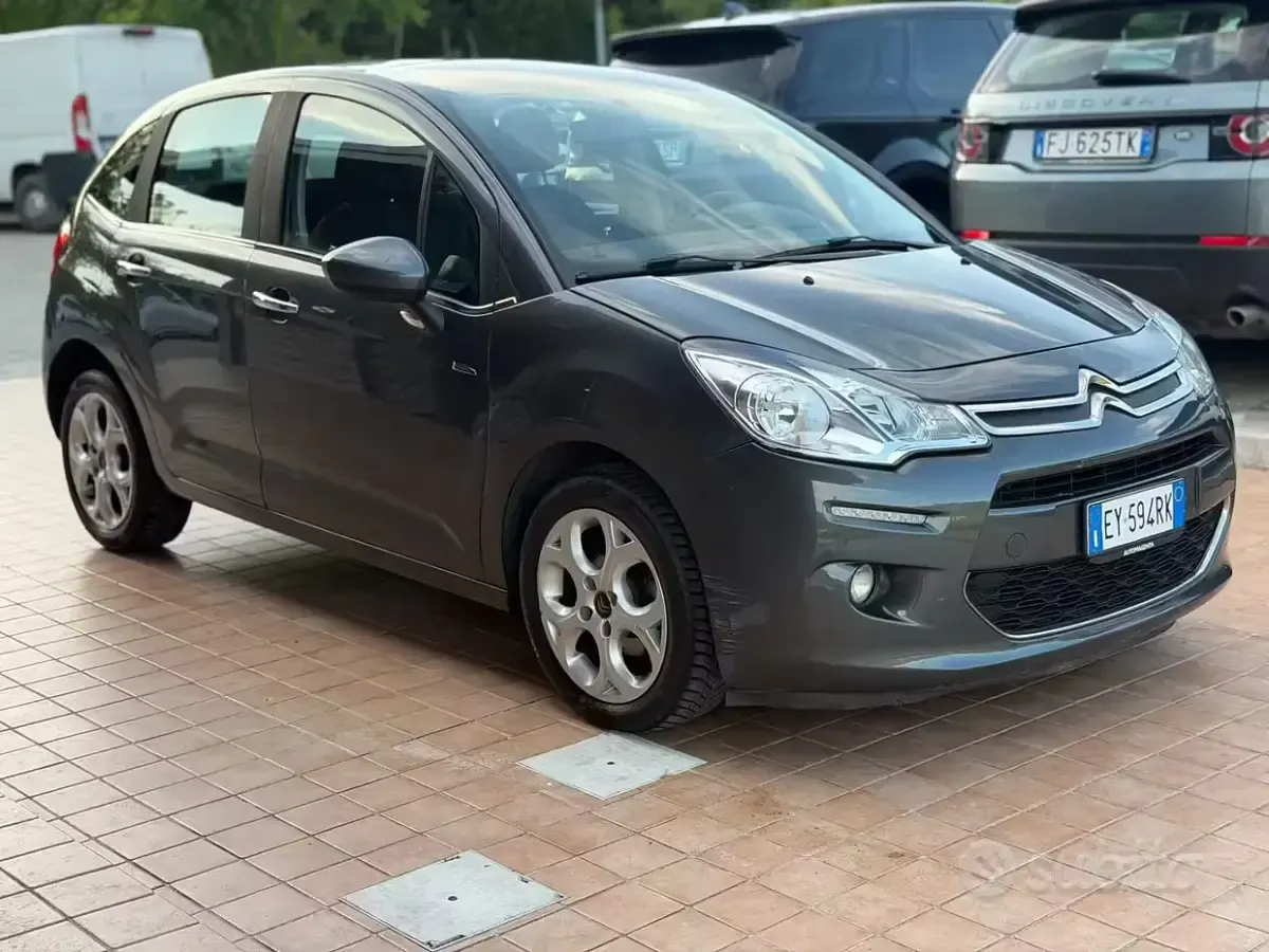 Usata Citroën C3 PureTech 101 CV (74 kW) 2015 Grigio SUV