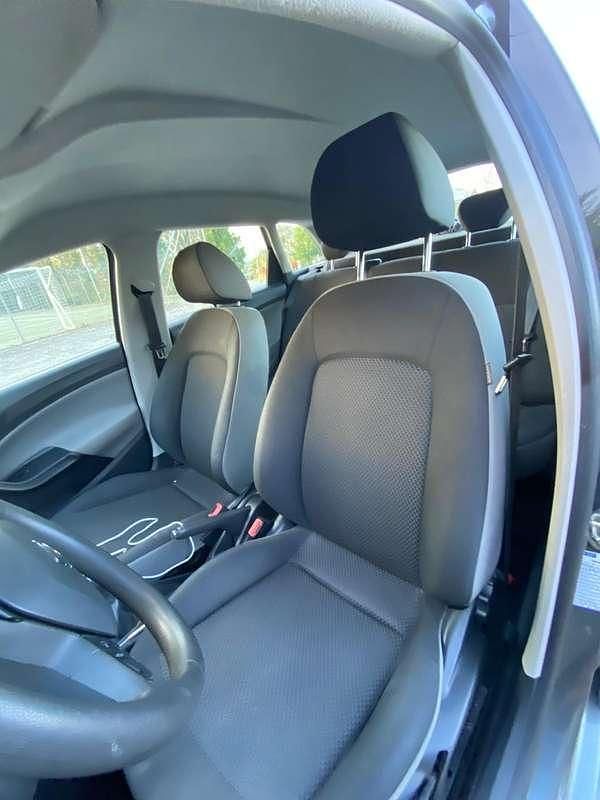 Usata Seat Ibiza ST CONNECT 90 CV (66 kW) 2017 Grigio Station wagon