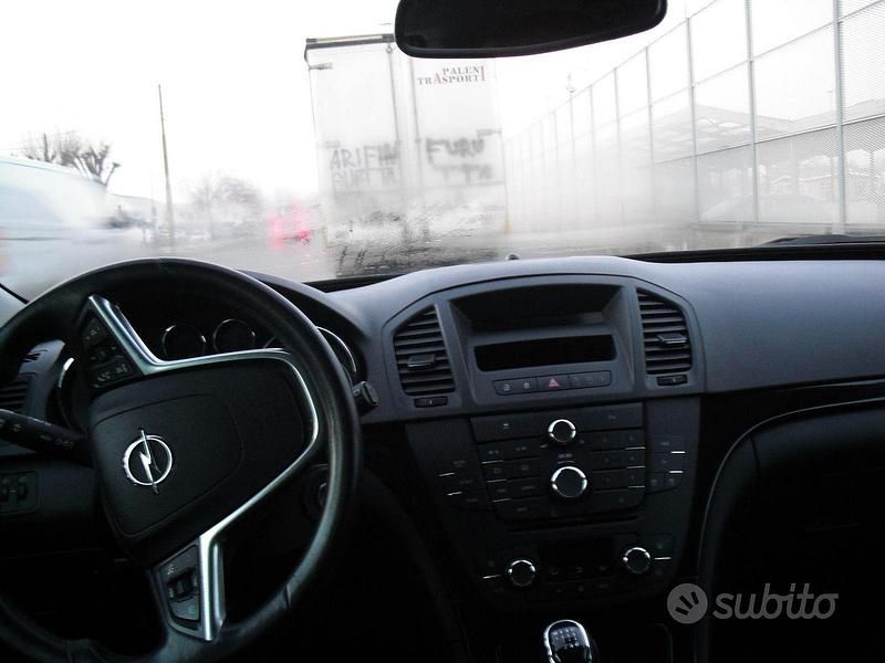 Usata Opel Insignia S 180 CV (132 kW) 2013 Grigio Station wagon