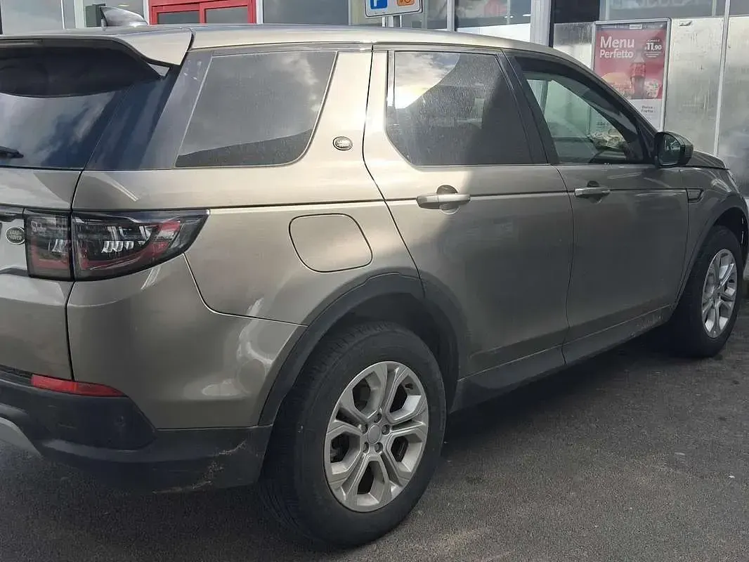 Usata Land Rover Discovery Sport R-Dynamic 163 CV (119 kW) 2021 Beige SUV