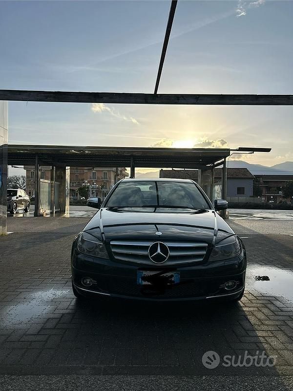 Usata Mercedes C220 Avantgarde 2008 Berlina