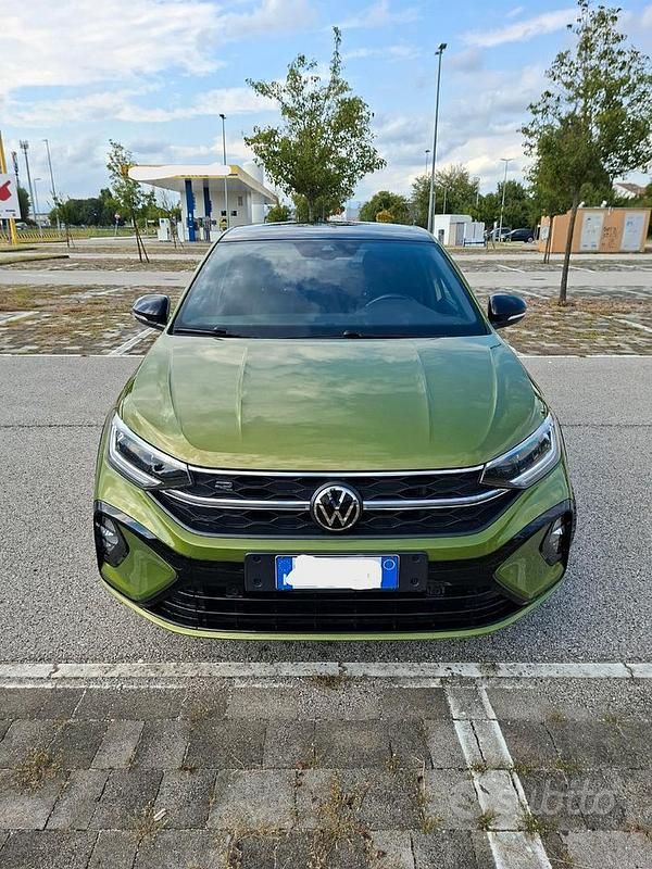 Usata VW Taigo R-line 150 CV (110 kW) 2022 Verde SUV