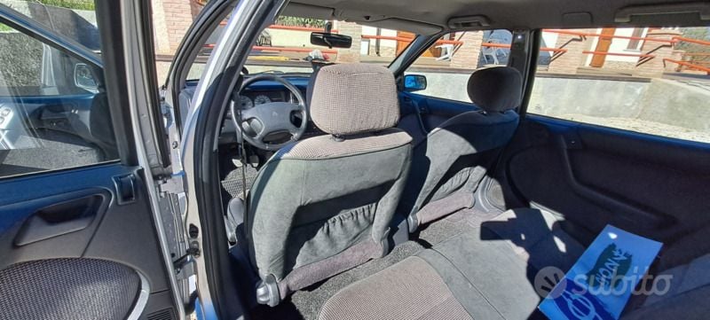 Usata Citroën Xantia 132 CV (97 kW) 1996 Grigio Station wagon