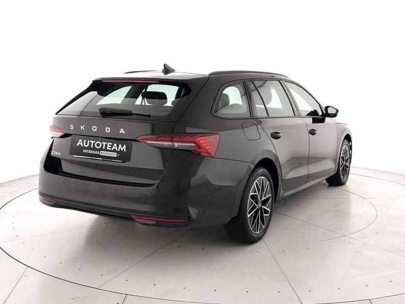 Occasion Skoda Octavia Executive 150 ch (110 kW) 2025 Noir Break
