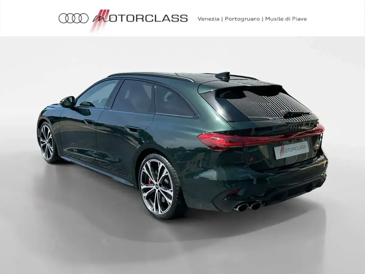Nuova Audi S5 Sport 367 CV (269 kW) 2026 Verniciature personalizzate au Station wagon