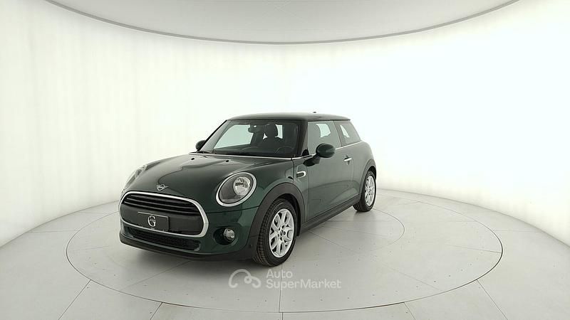 Usata Mini One Clubman 95 CV (69 kW) 2019 Verde Station wagon