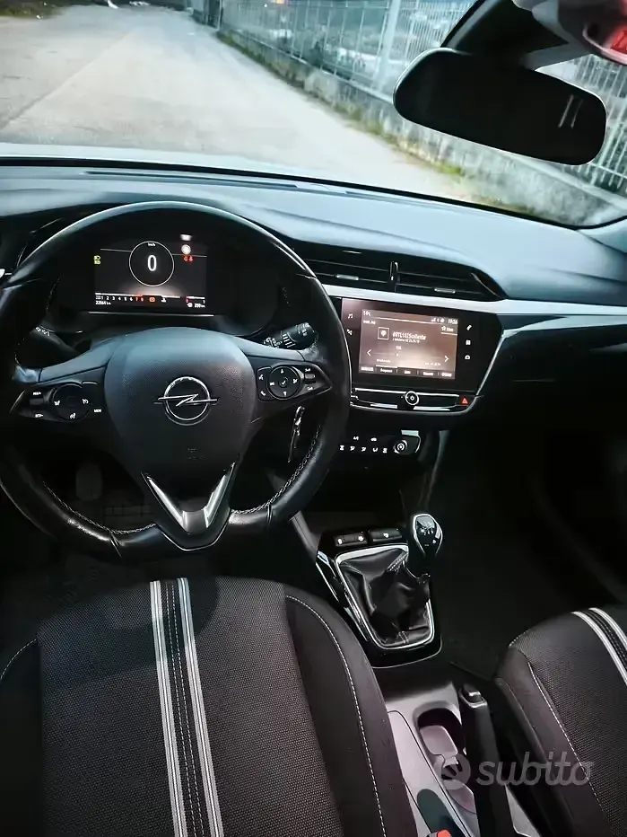 Usata Opel Corsa 75 CV (55 kW) 2022 Bianco Utilitaria