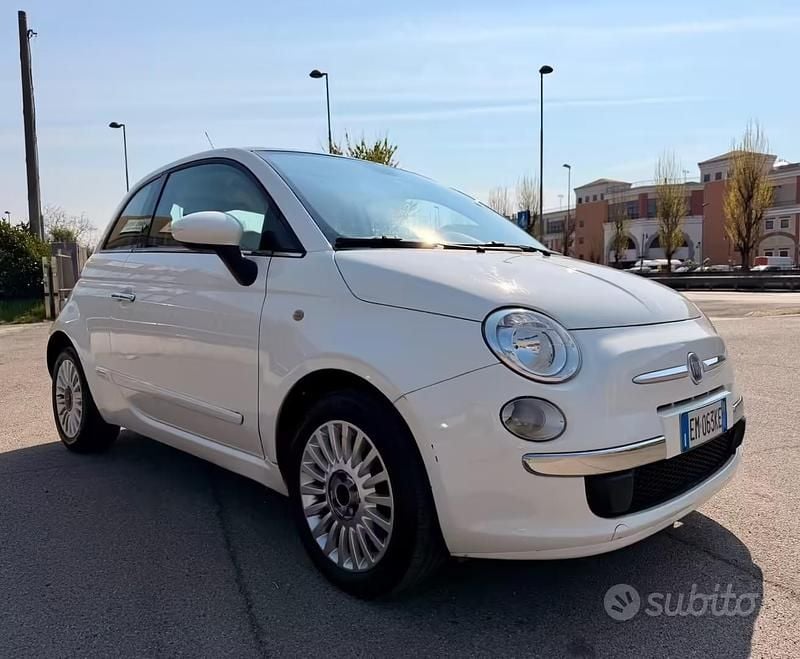 Usata Fiat 500 Lounge 69 CV (50 kW) 2012 Bianco Berlina