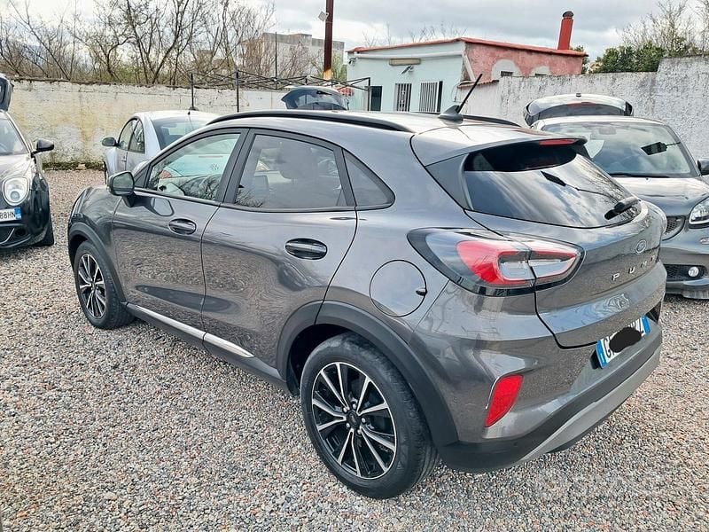 Usata Ford Puma Titanium 120 CV (88 kW) 2021 Grigio SUV