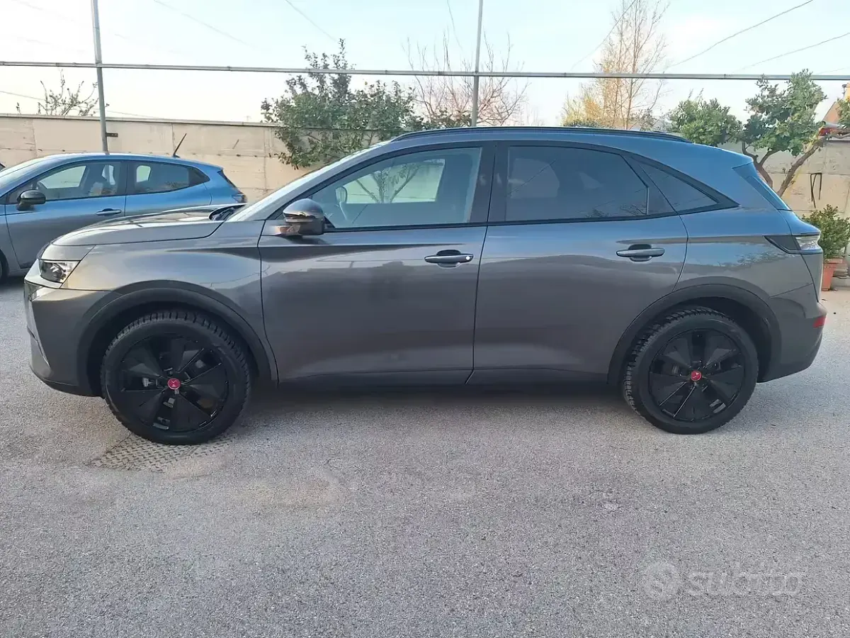 Usata DS Automobiles DS7 Crossback Performance 131 CV (96 kW) 2023 Grigio SUV