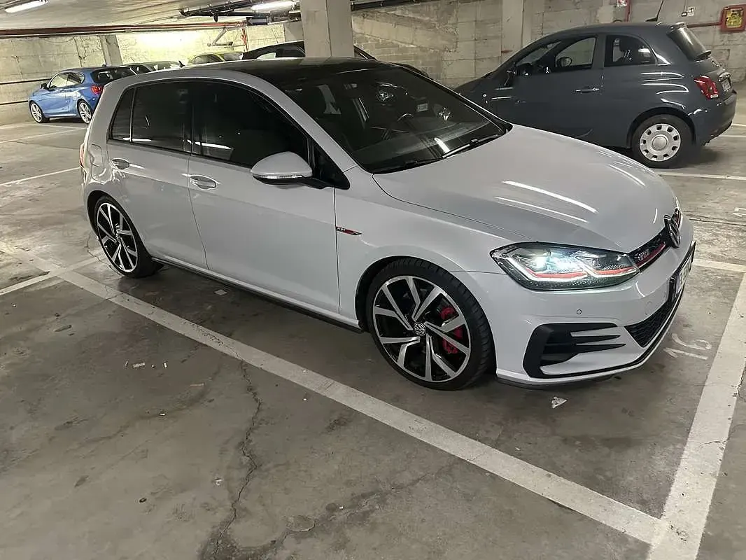 Usata VW Golf VII GTI 245 CV (180 kW) 2017 Berlina