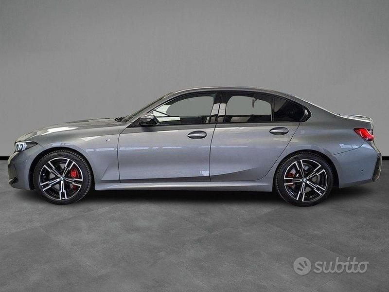 Usata BMW 320e M Sport 190 CV (139 kW) 2025 Grigio Berlina